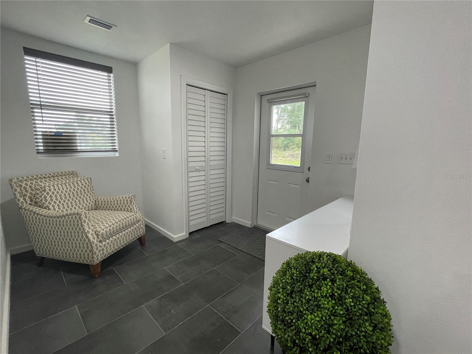 2NSA-2NSA - Residential Lease