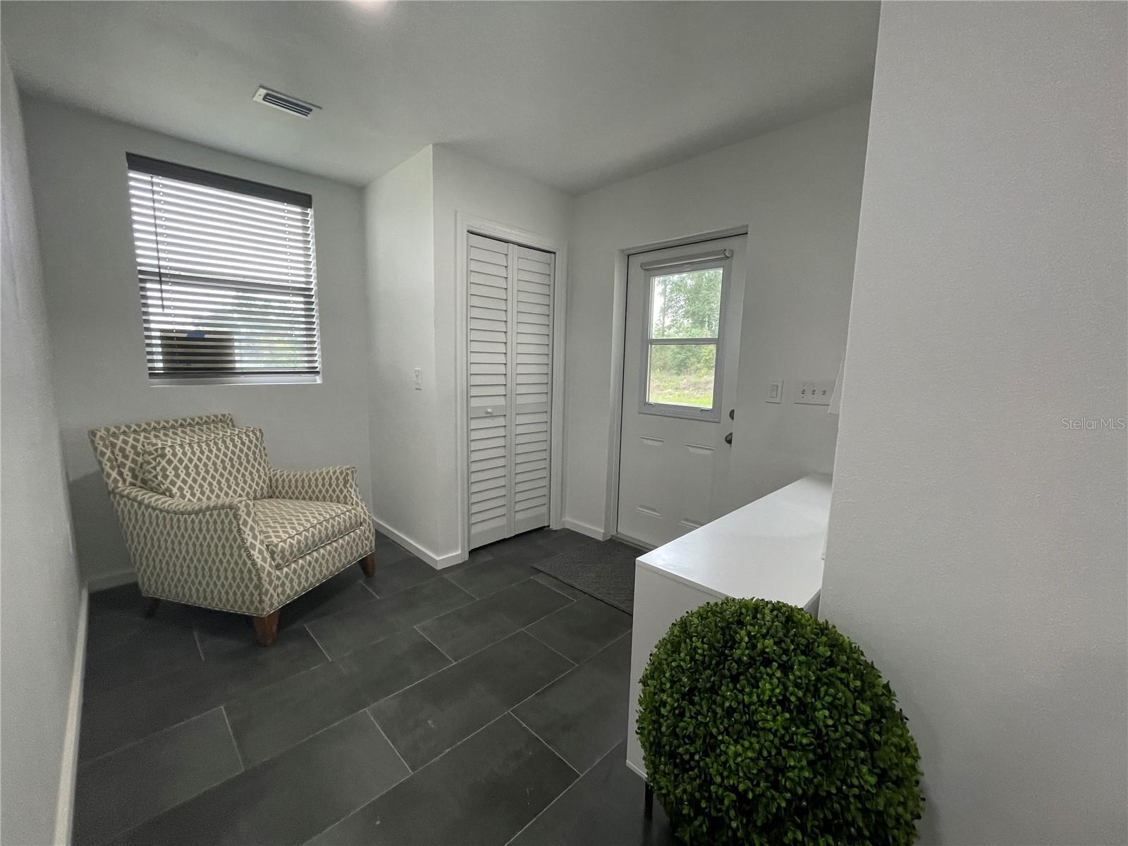 2NSA-2NSA - Residential Lease