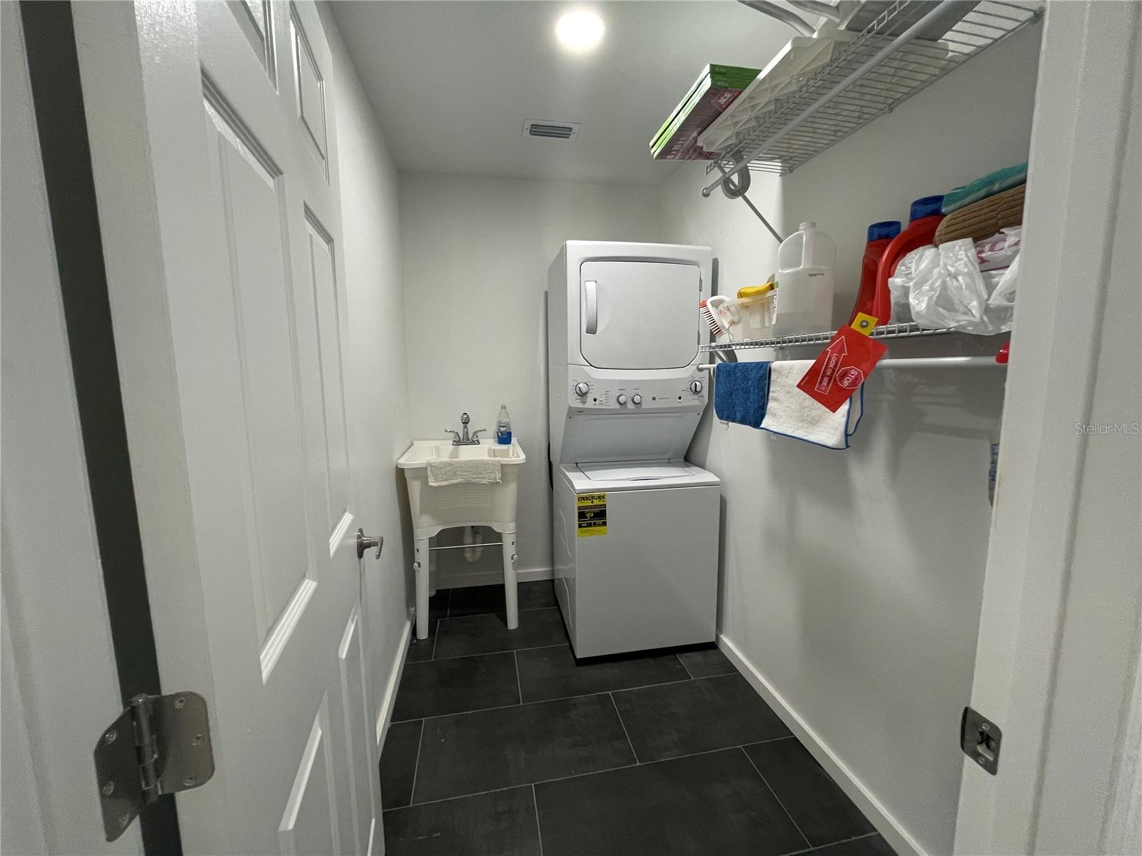 2NSA-2NSA - Residential Lease