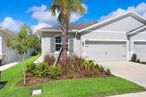 Photo of 3805 Stormy Thistle Place, Plant City, FL 33565 (MLS # TB8418383)