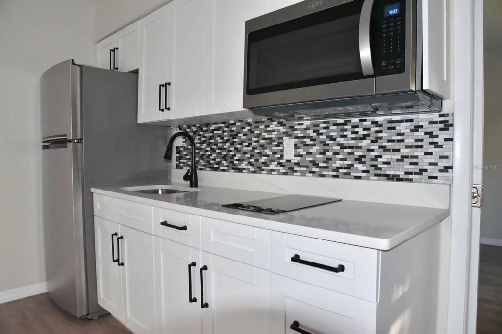 Photo of 3409 22nd Street W #B, Bradenton, FL 34205 (MLS # TB8468419)