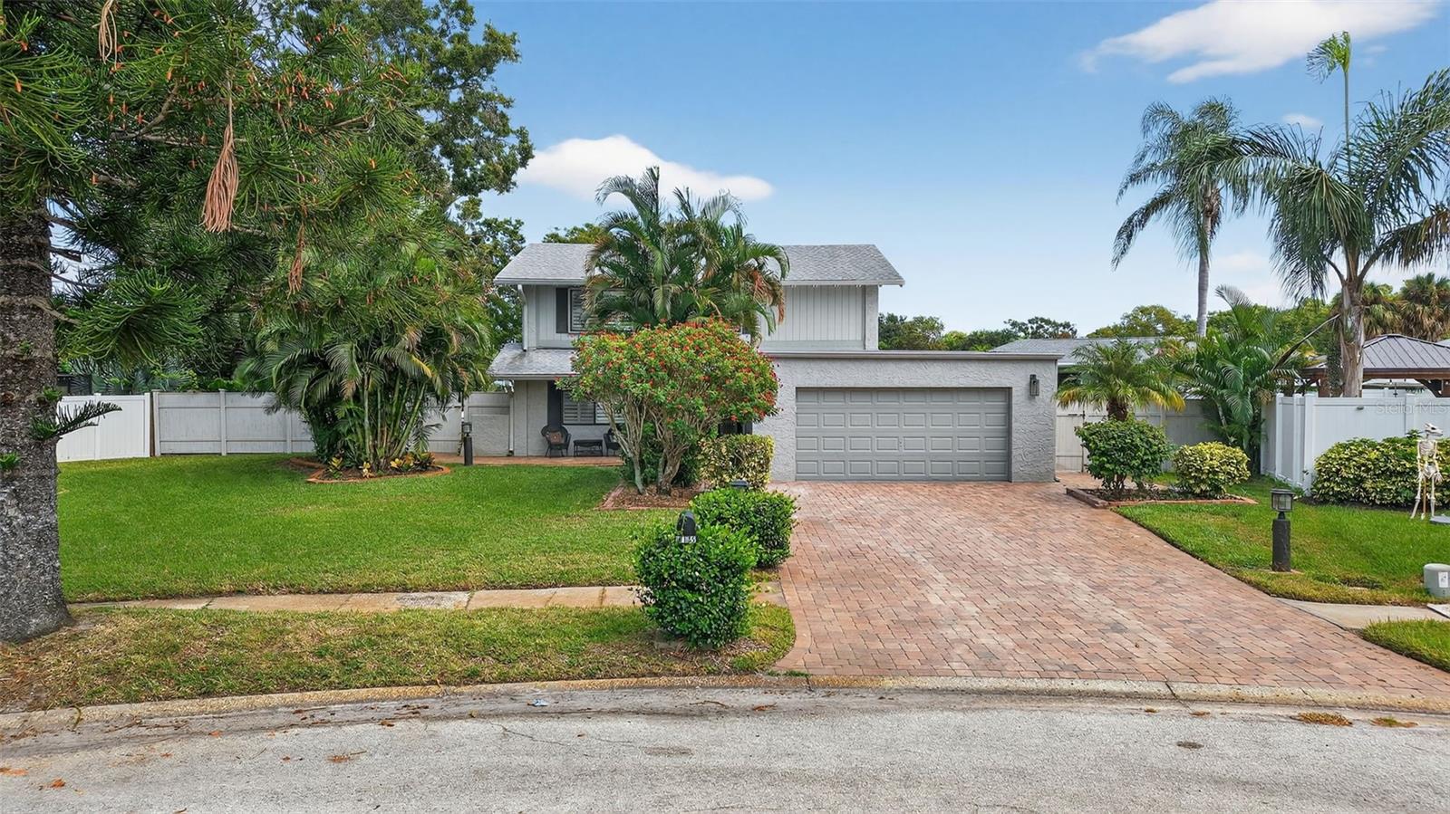 ROSETREE ESTATES - Residential