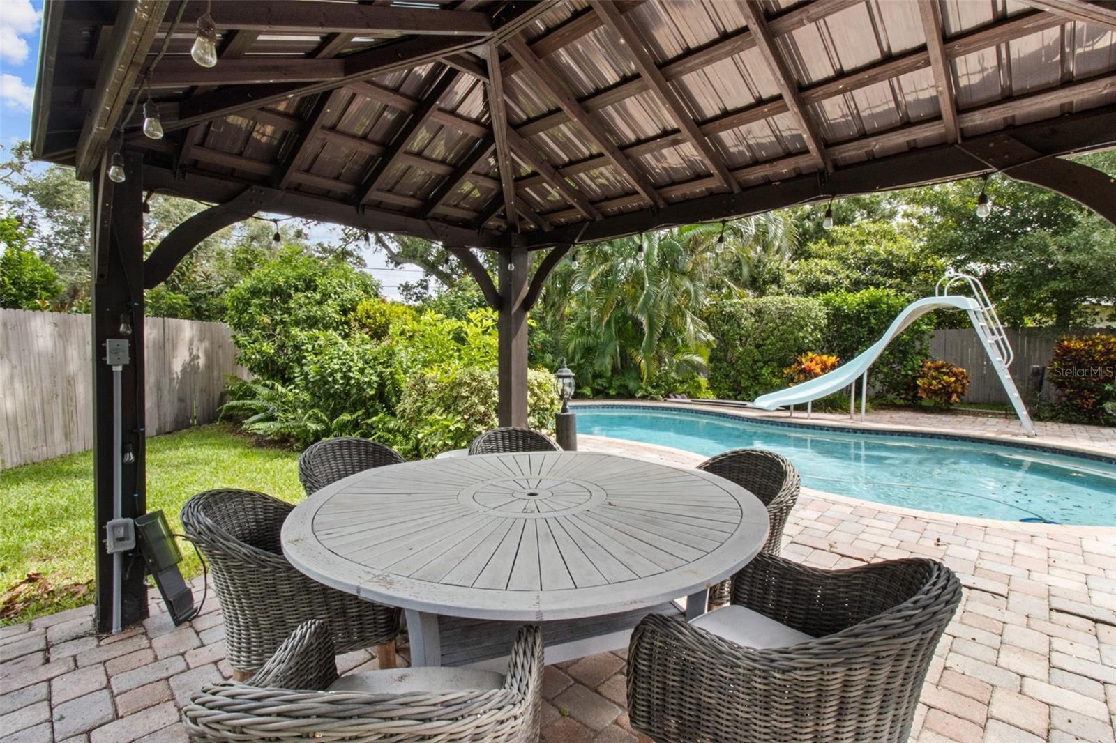 ROSETREE ESTATES - Residential