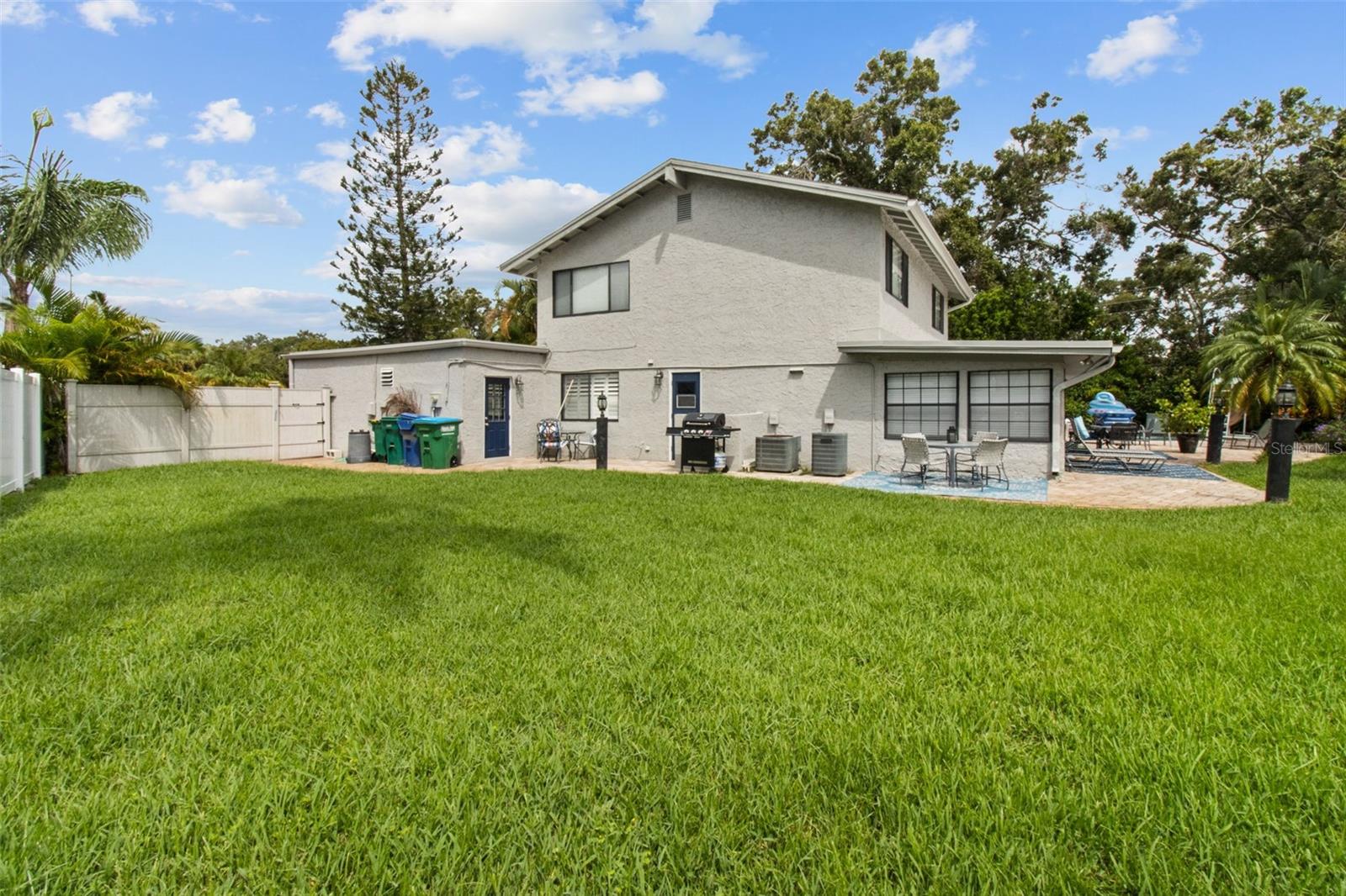 ROSETREE ESTATES - Residential