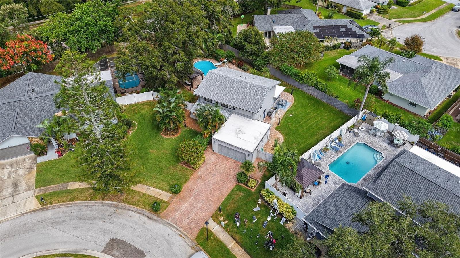 ROSETREE ESTATES - Residential