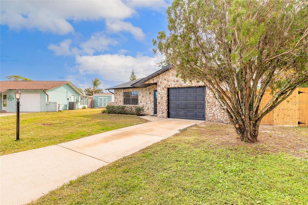 Photo of 1316 Point Court, Port Orange, FL 32127 (MLS # V4946242)