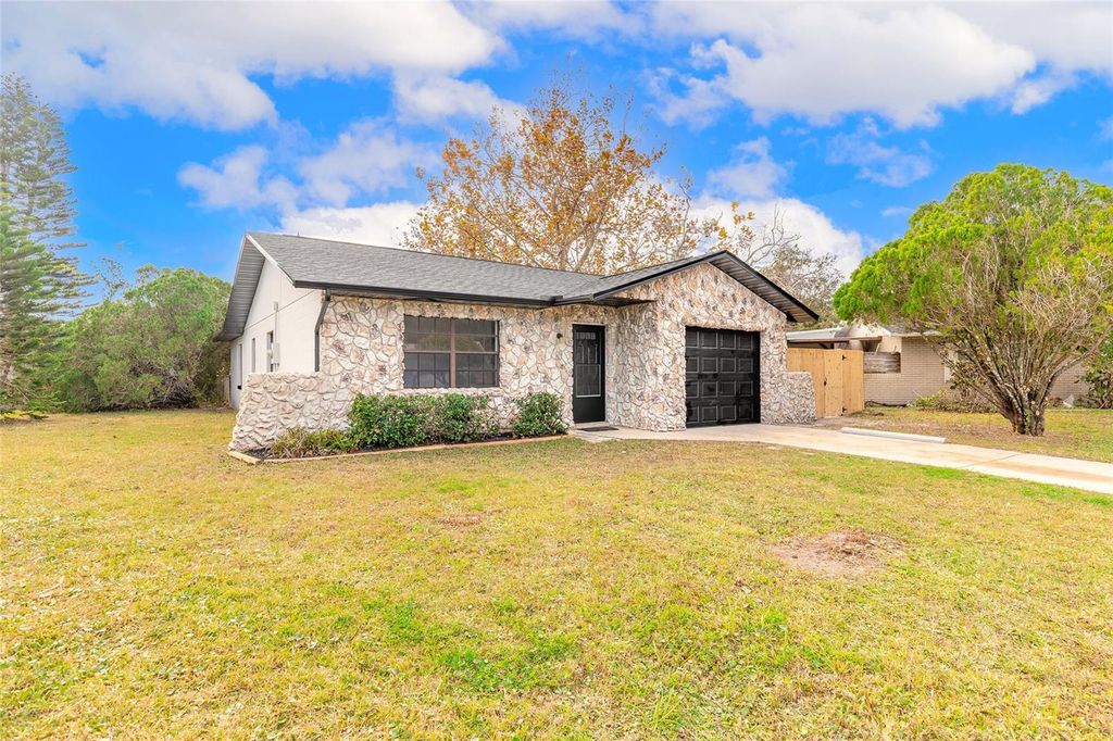 Photo of 1316 Point Court, Port Orange, FL 32127 (MLS # V4946242)