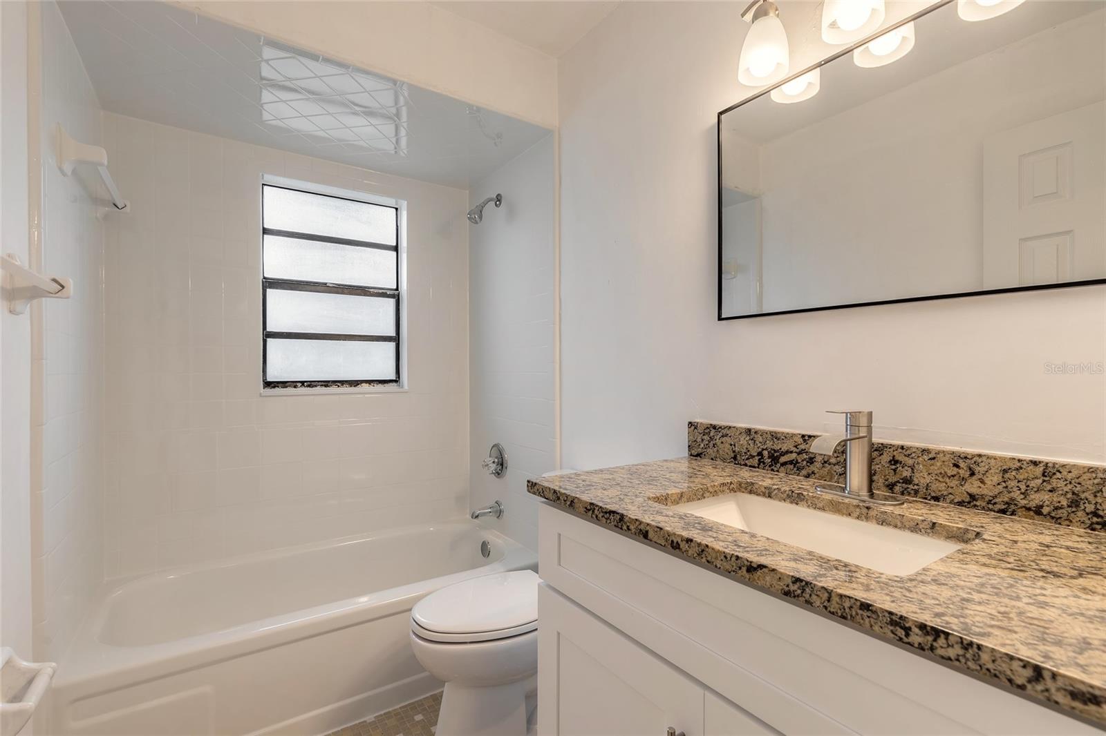 HARBOR POINT PH 03 - Residential