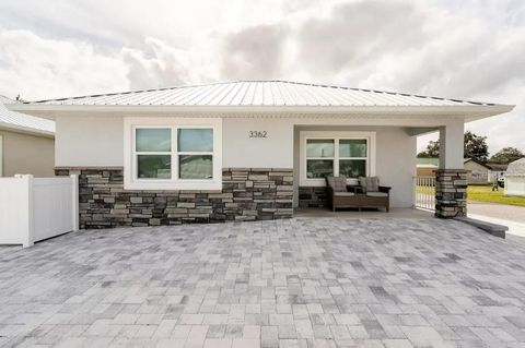 Photo of 3362 Fry Street, Sarasota, FL 34239 (MLS # A4680868)