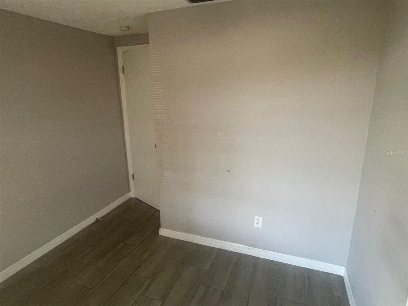 CAYMAN PARK - Residential Lease