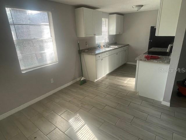 CAYMAN PARK - Residential Lease