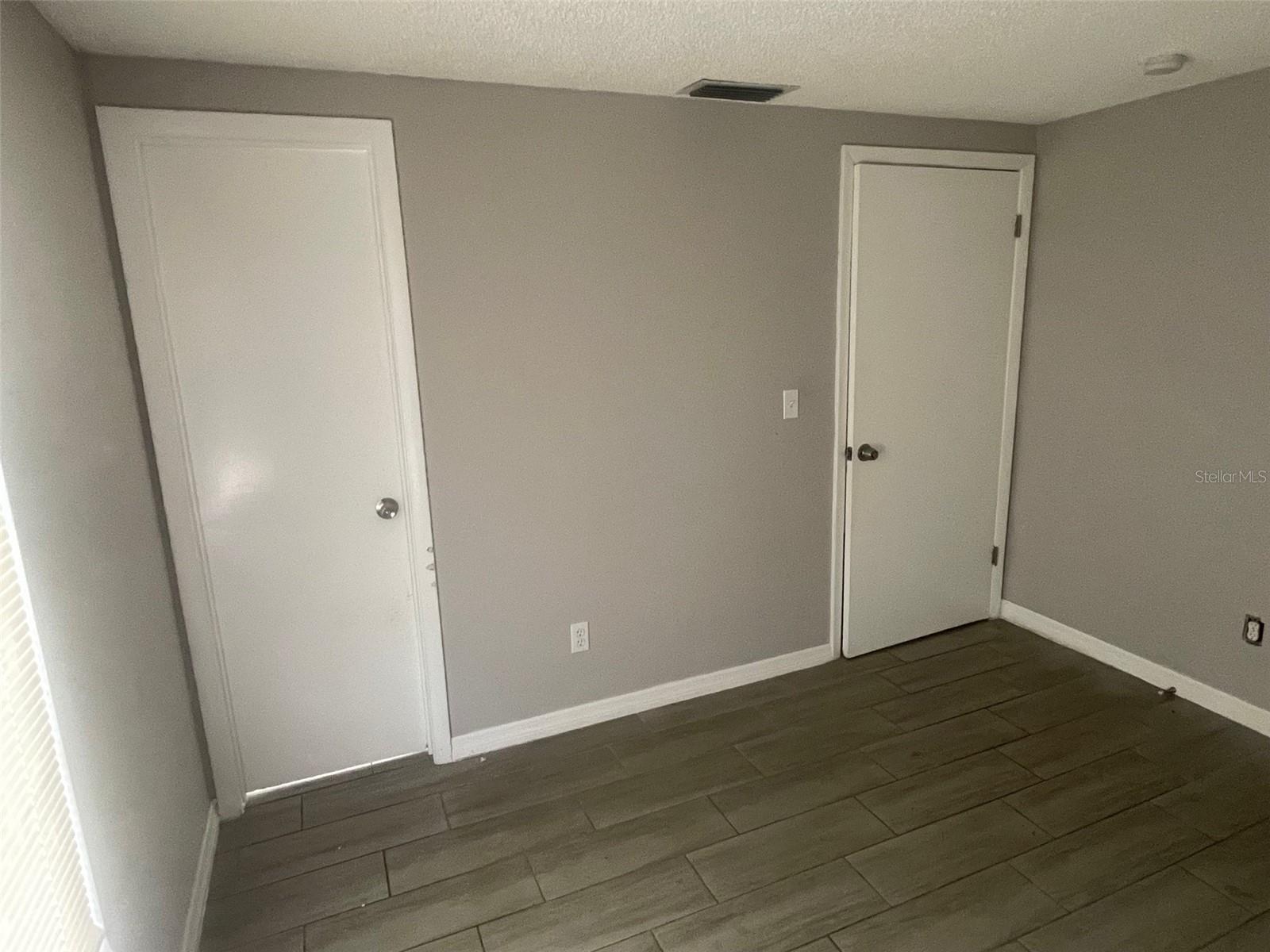 CAYMAN PARK - Residential Lease