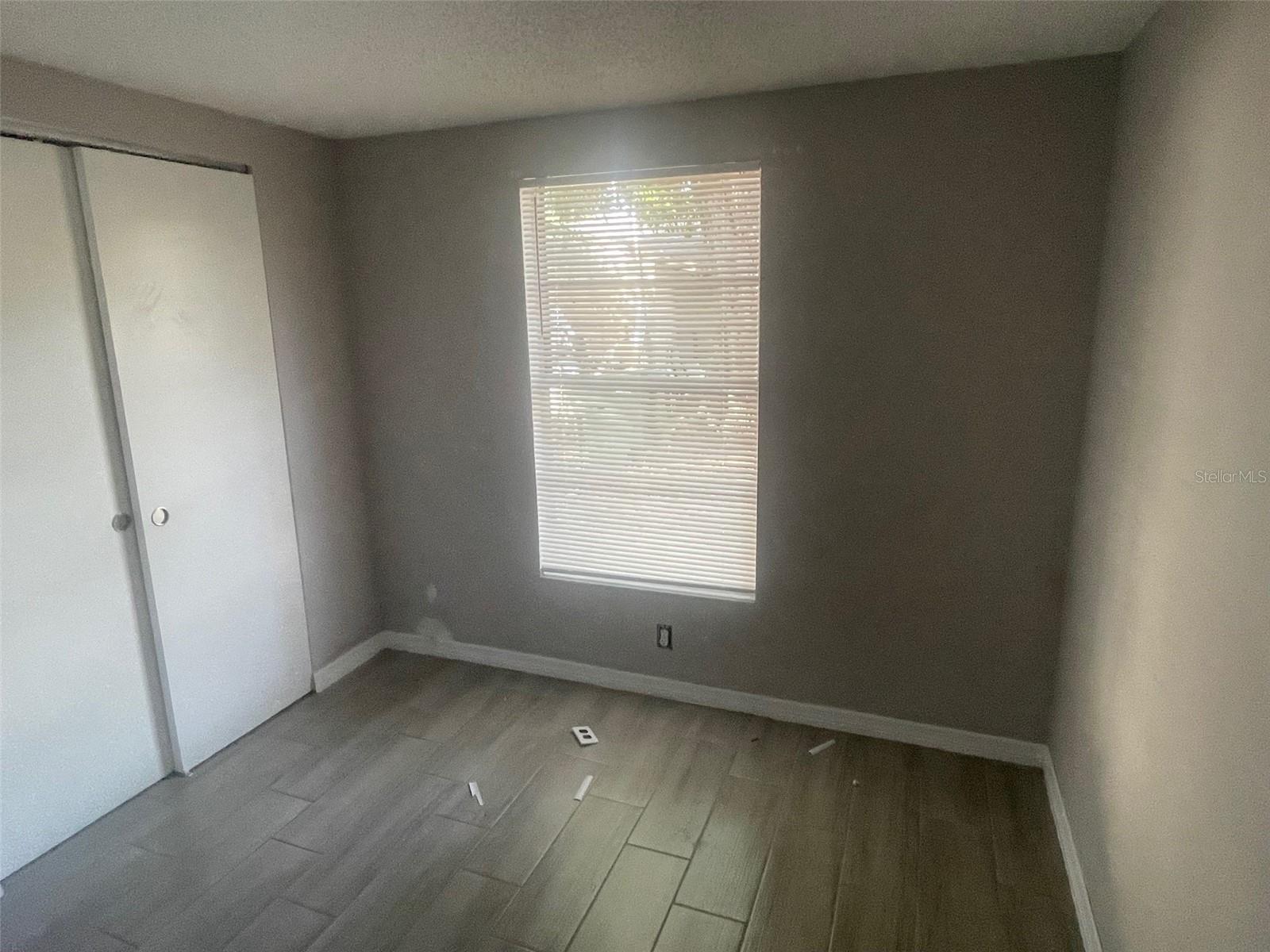 CAYMAN PARK - Residential Lease