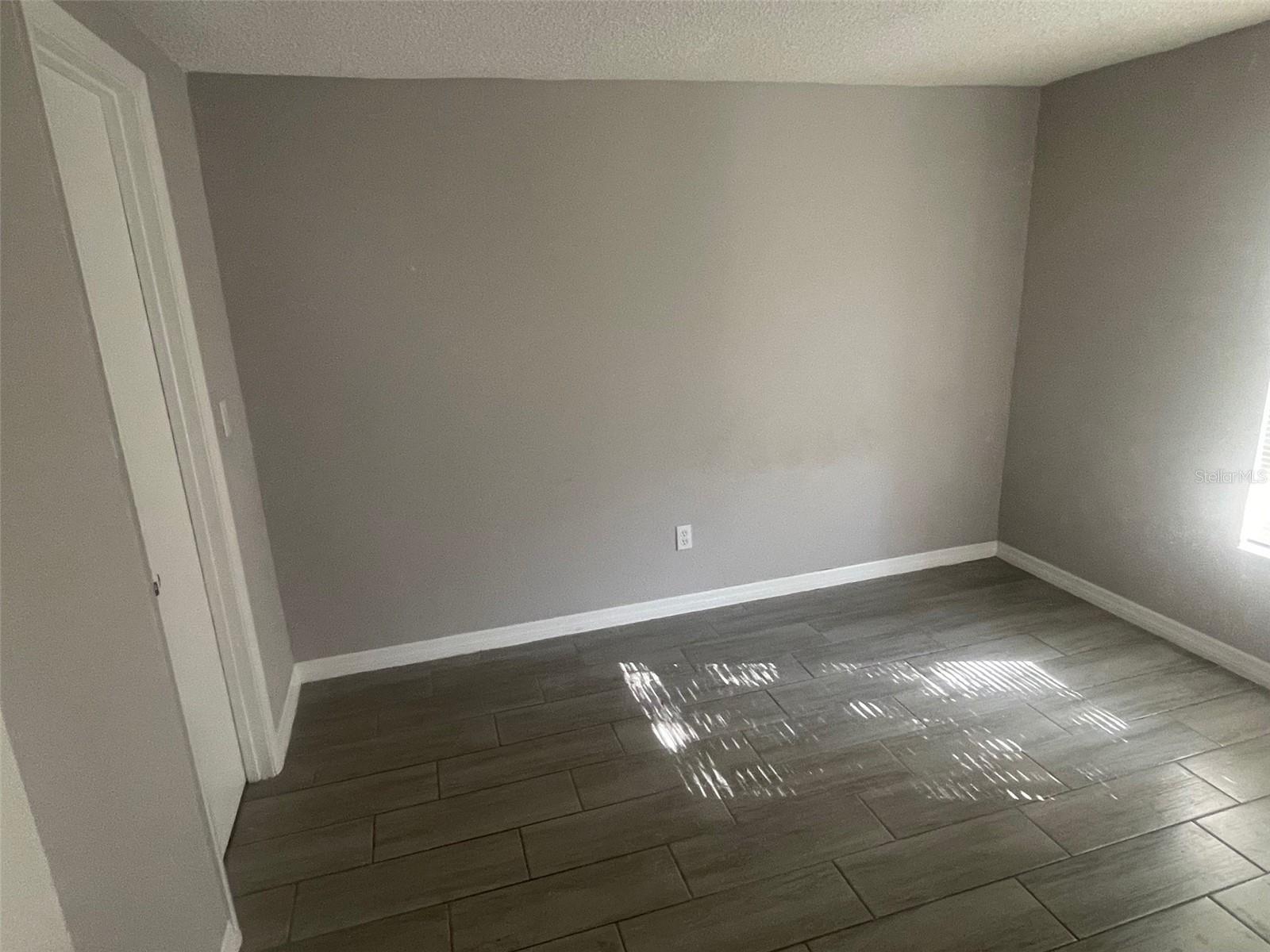 CAYMAN PARK - Residential Lease