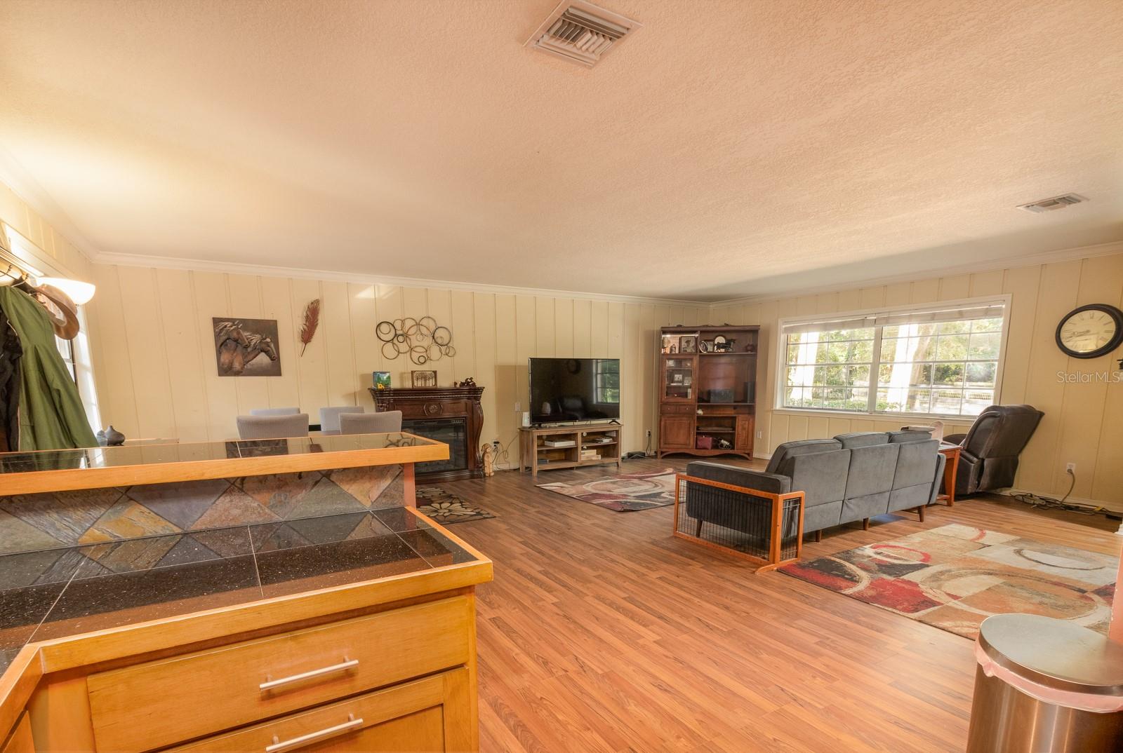 560 N LAKE PLEASANT ROAD