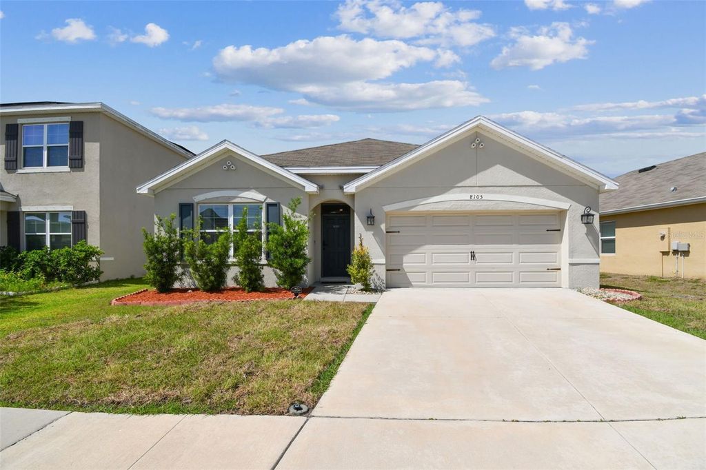 Photo of 8105 Bilston Village Lane, Gibsonton, FL 33534 (MLS # TB8377442)
