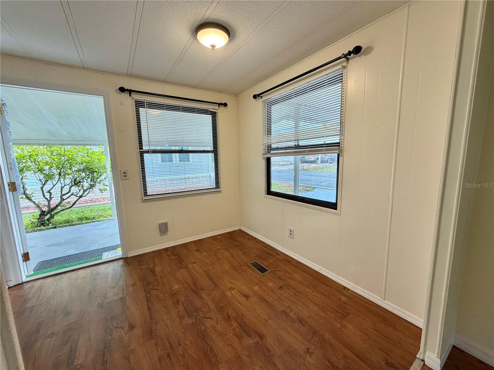 HAWTHORNE AT LEESBURG A COOP - Residential