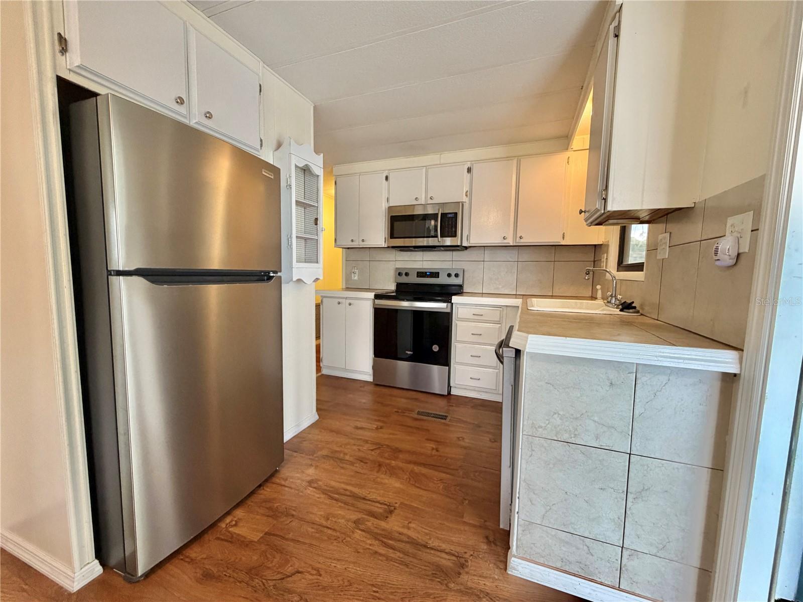 HAWTHORNE AT LEESBURG A COOP - Residential