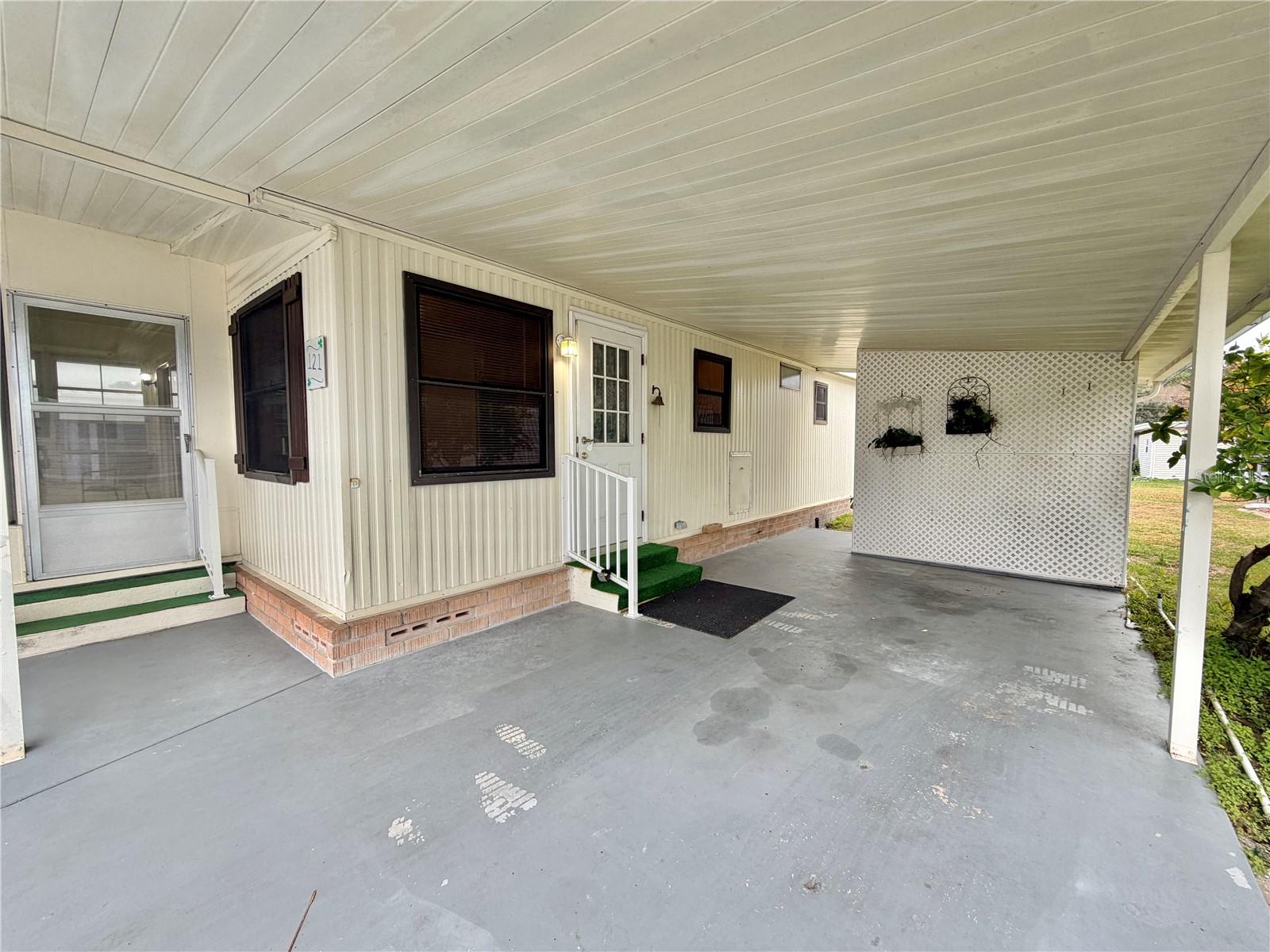 HAWTHORNE AT LEESBURG A COOP - Residential