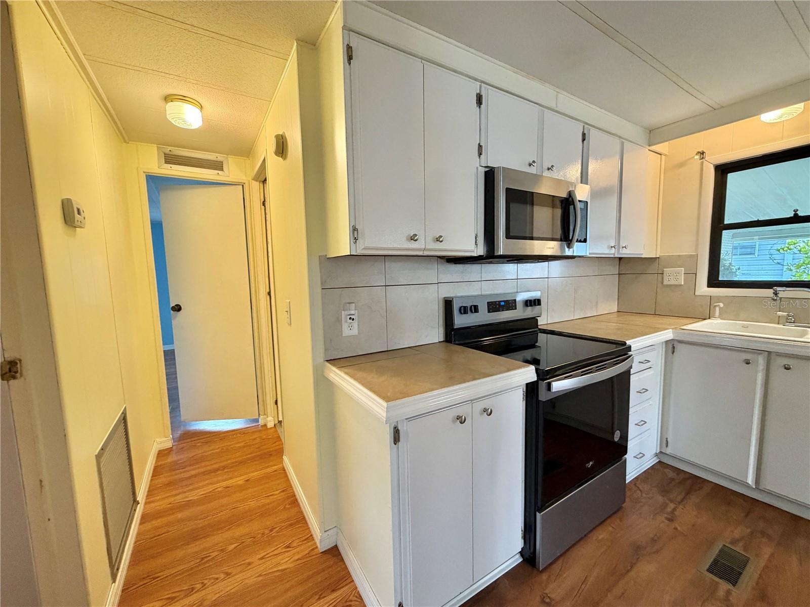 HAWTHORNE AT LEESBURG A COOP - Residential