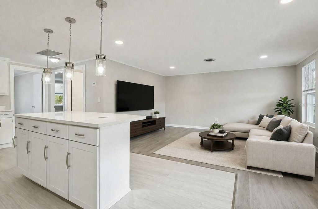 Photo of 1018 Osprey Court, Dunedin, FL 34698 (MLS # A4681511)