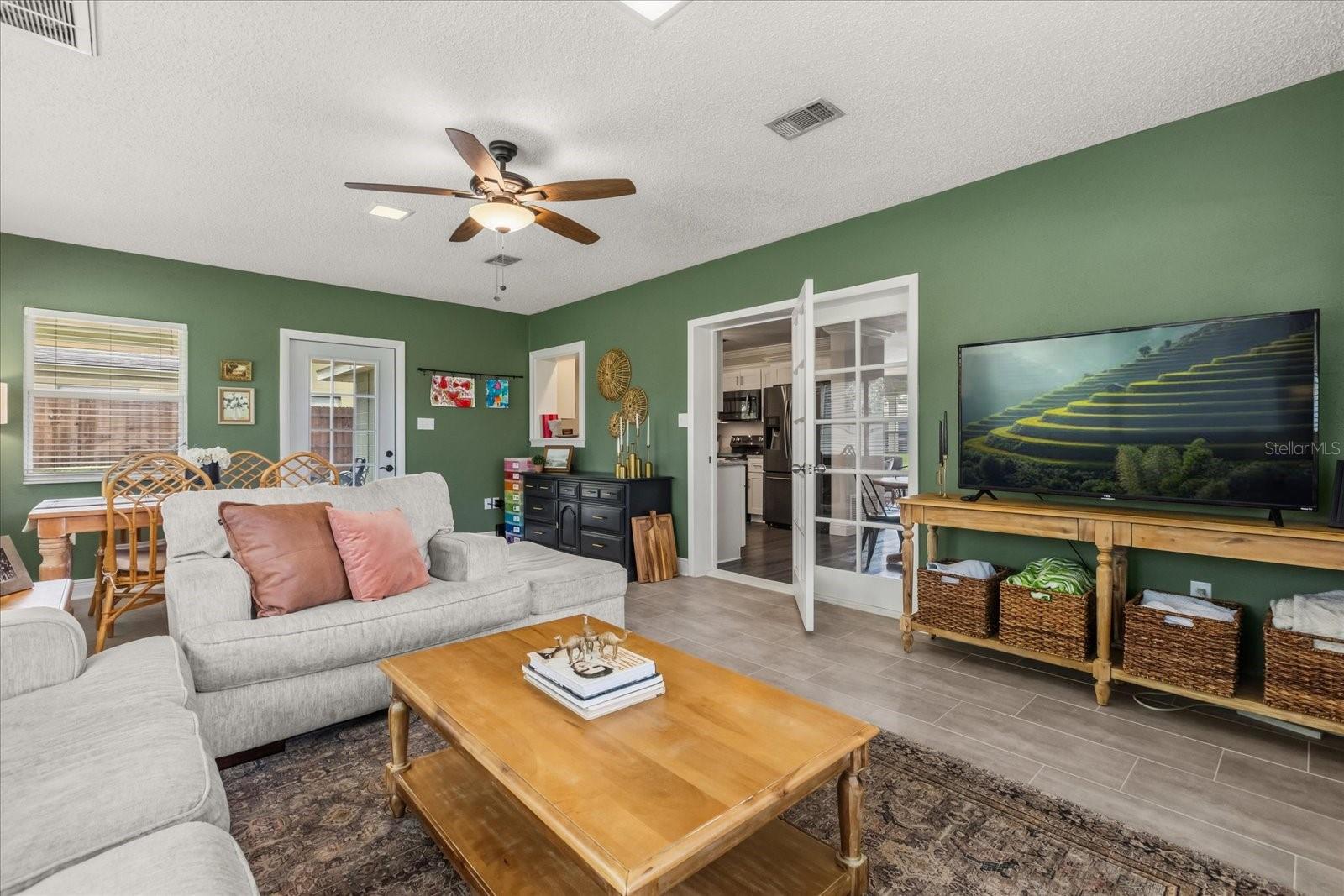 OAKLAND ESTATES 2ND SEC - Residential