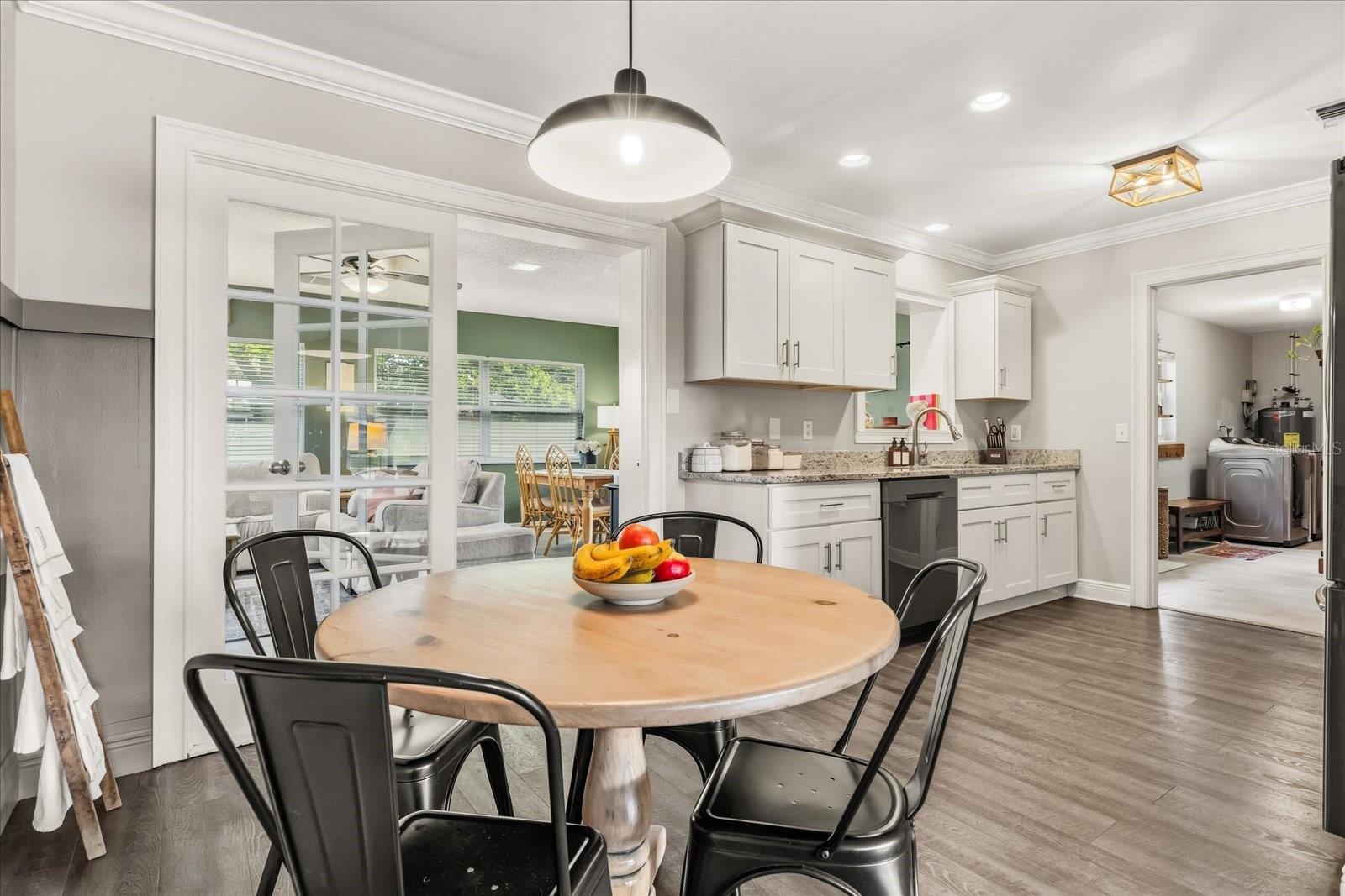 OAKLAND ESTATES 2ND SEC - Residential