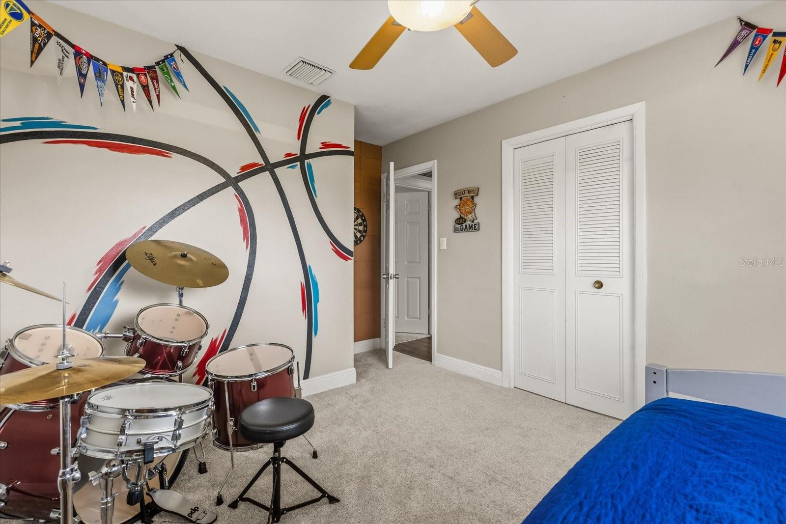 OAKLAND ESTATES 2ND SEC - Residential