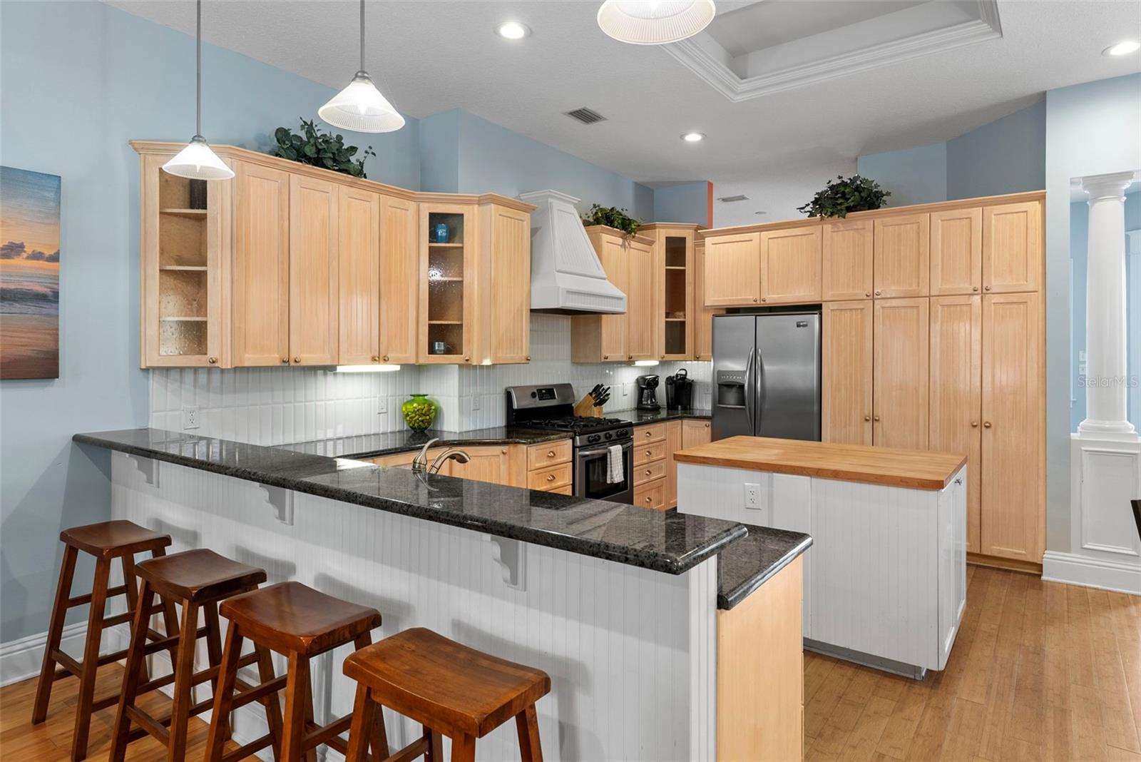 YELLOW BANKS GROVE - Residential