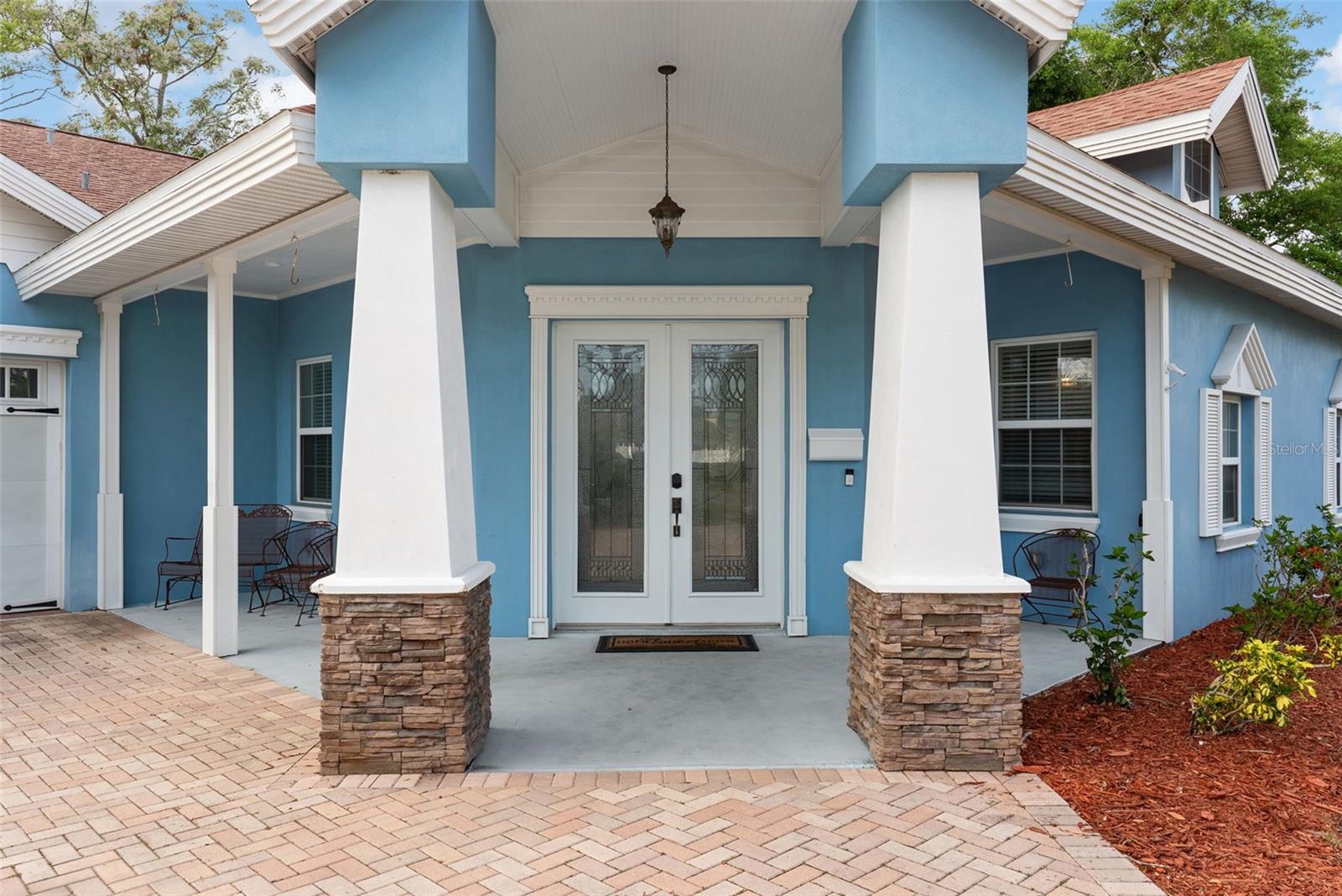 YELLOW BANKS GROVE - Residential