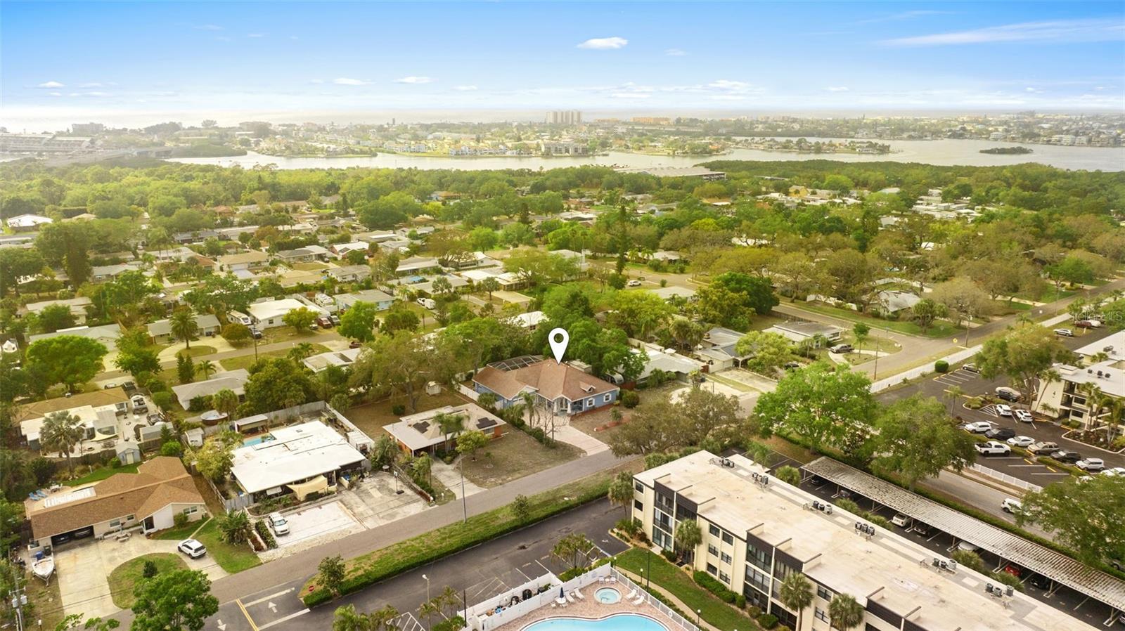 YELLOW BANKS GROVE - Residential