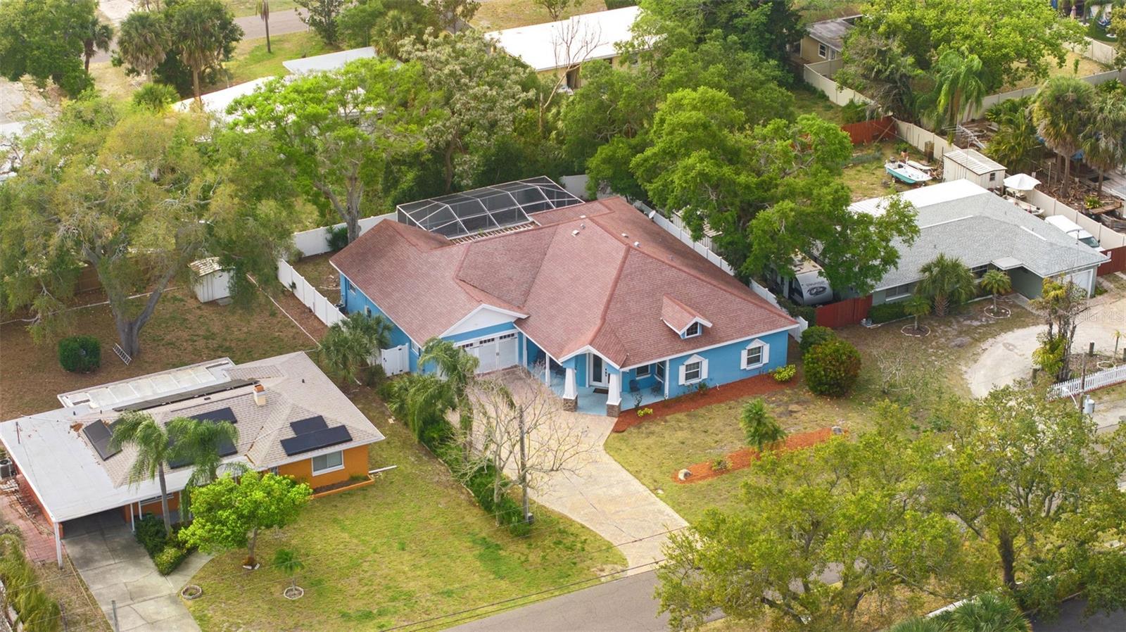 YELLOW BANKS GROVE - Residential