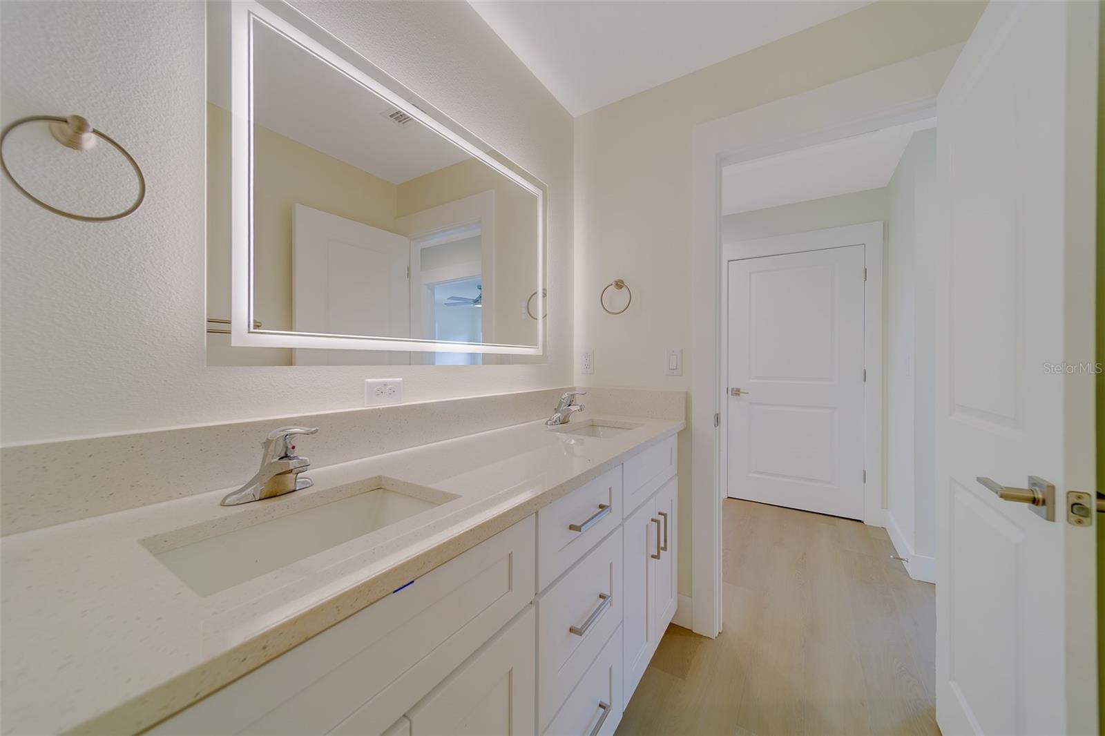 BAYVIEW ESTATES OF INDIAN ROCKS - Residential