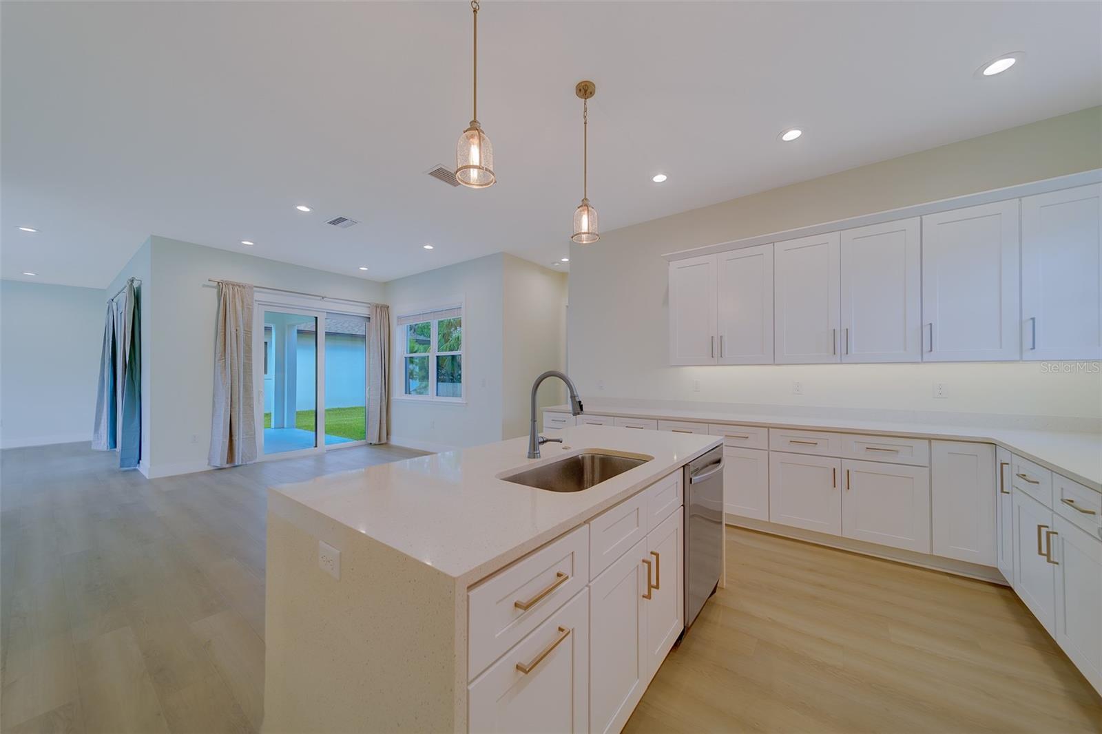 BAYVIEW ESTATES OF INDIAN ROCKS - Residential