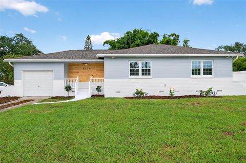 Photo of 5175 23rd Avenue N, St Petersburg, FL 33710 (MLS # TB8476065)
