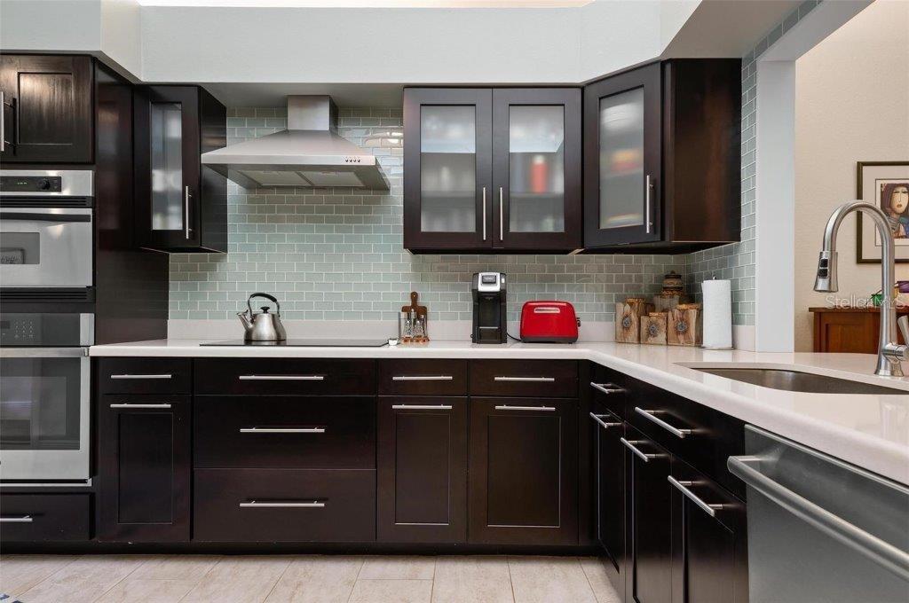 WOODBRIDGE ESTATES - Residential