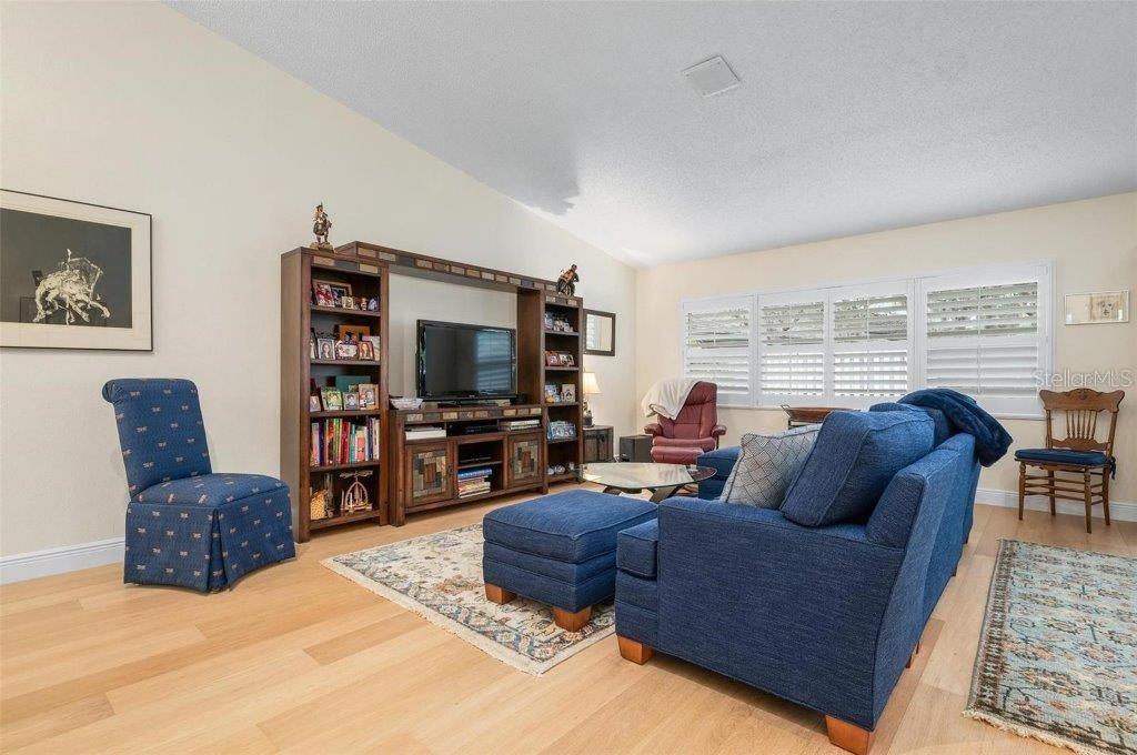 WOODBRIDGE ESTATES - Residential