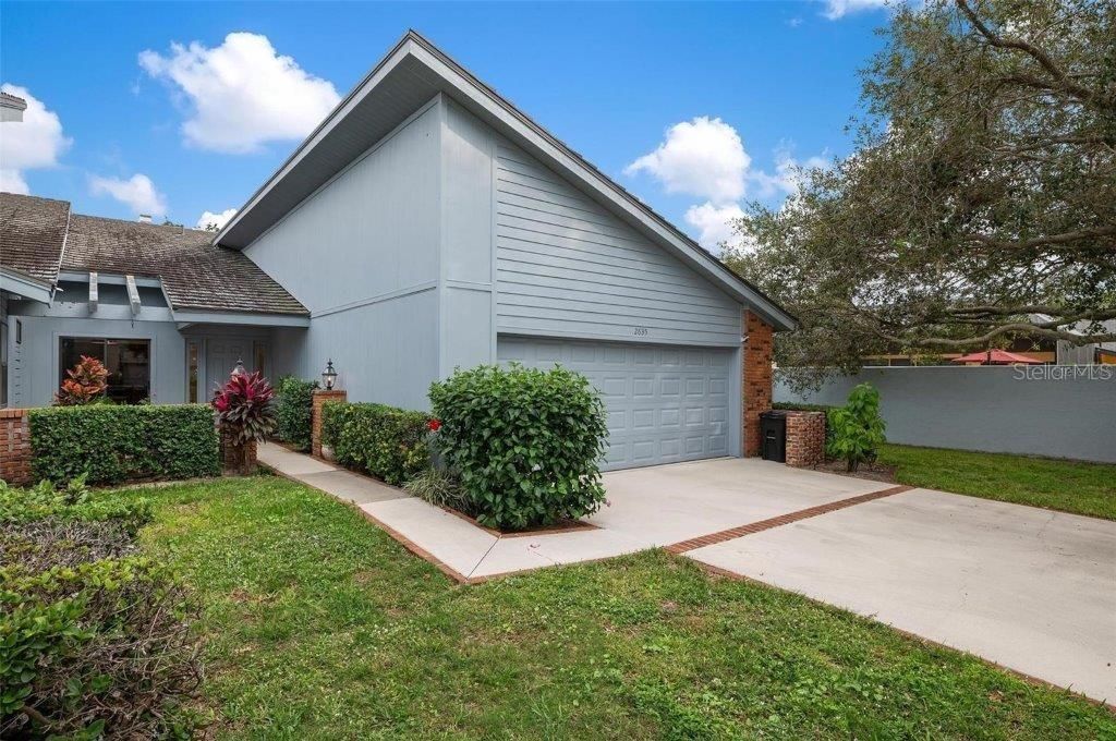 Photo of 2635 Moss Oak Drive #55, Sarasota, FL 34231 (MLS # A4668080)