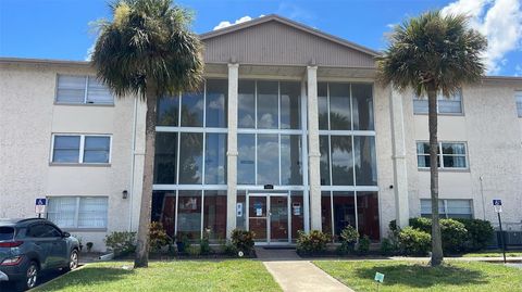 Photo of 1904 Honour Road #13, Orlando, FL 32839 (MLS # S5135324) Photo of 1904 Honour Road #13, Orlando, FL 32839 (MLS # S5135324)