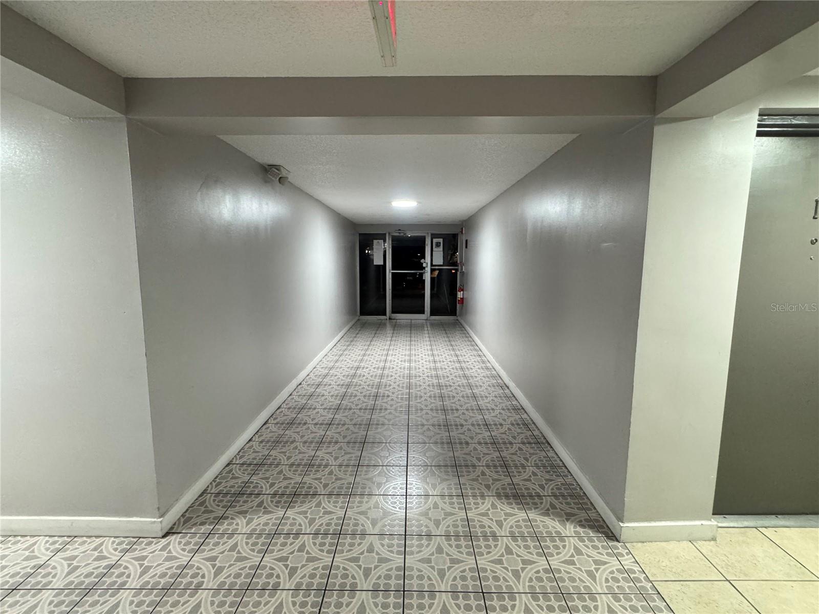 COMMODORE PLACE CONDO - Residential