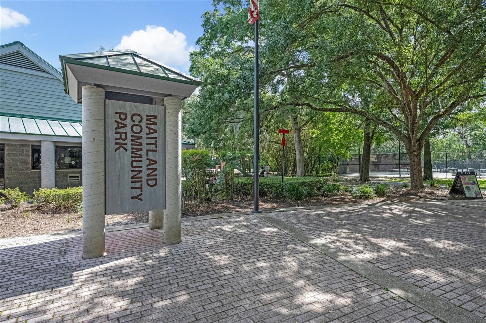 MAITLAND HIGHLANDS DOMMERICH - Residential