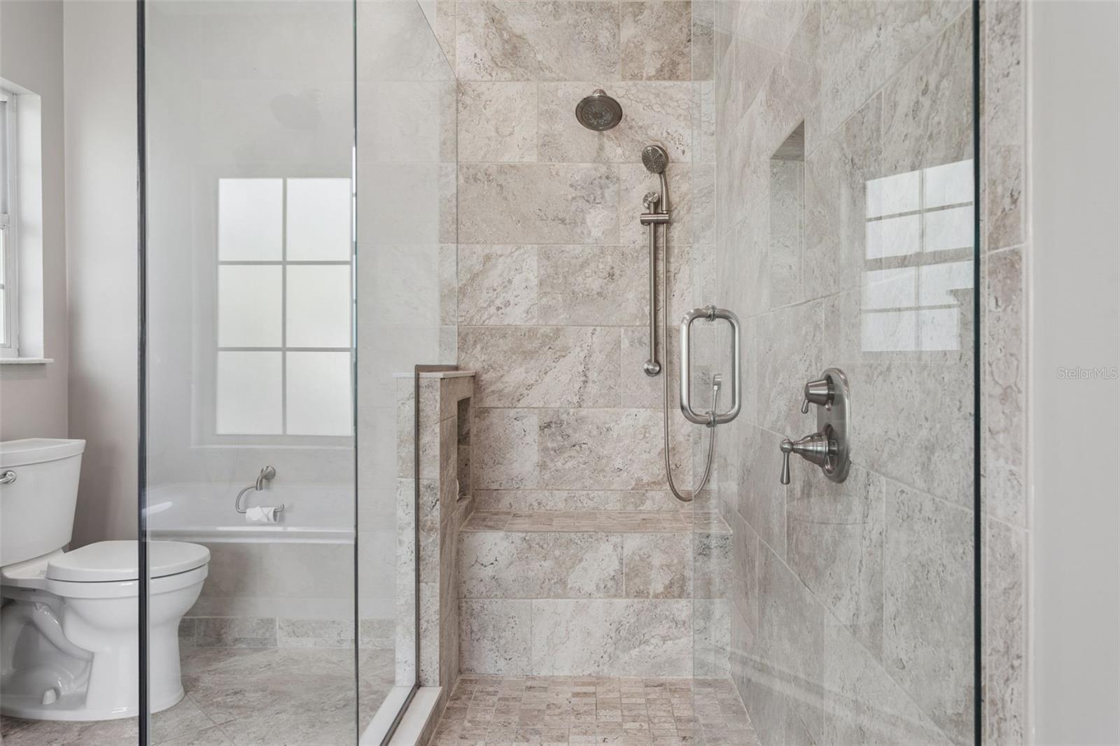 BEACH PARK - Residential