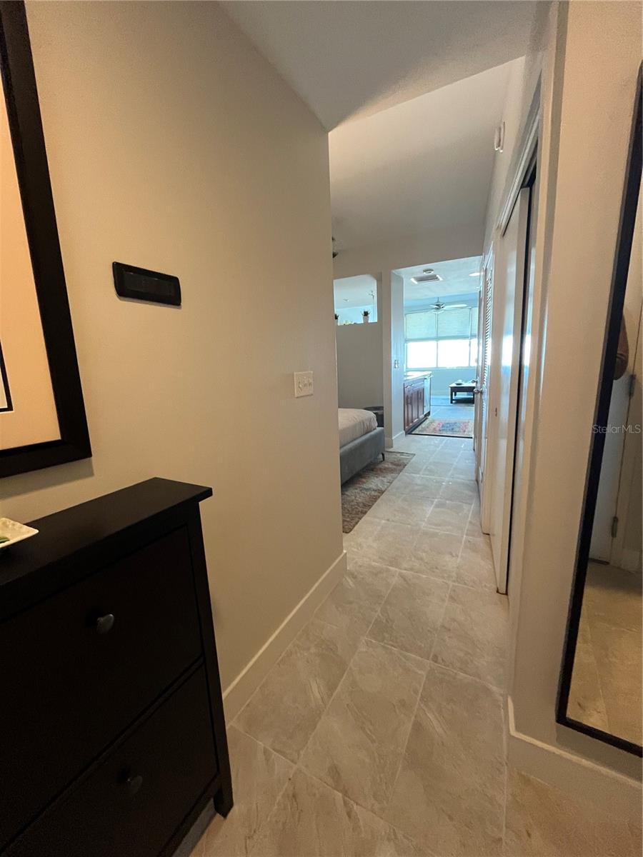 GRAND CENTRAL AT KENNEDY RESID - Residential