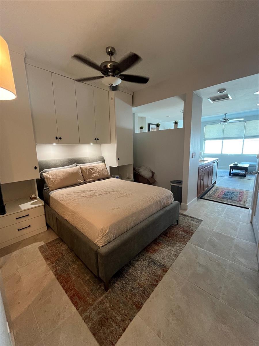GRAND CENTRAL AT KENNEDY RESID - Residential