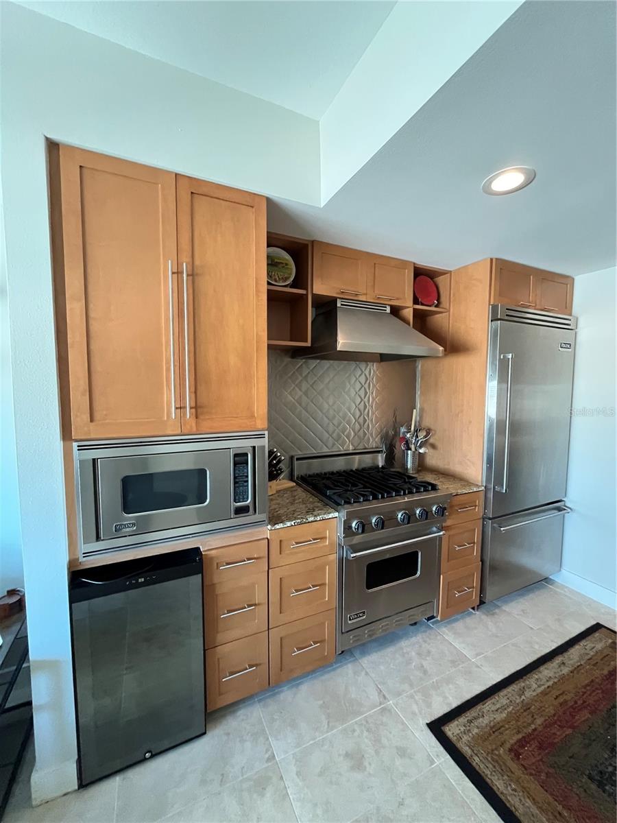 GRAND CENTRAL AT KENNEDY RESID - Residential