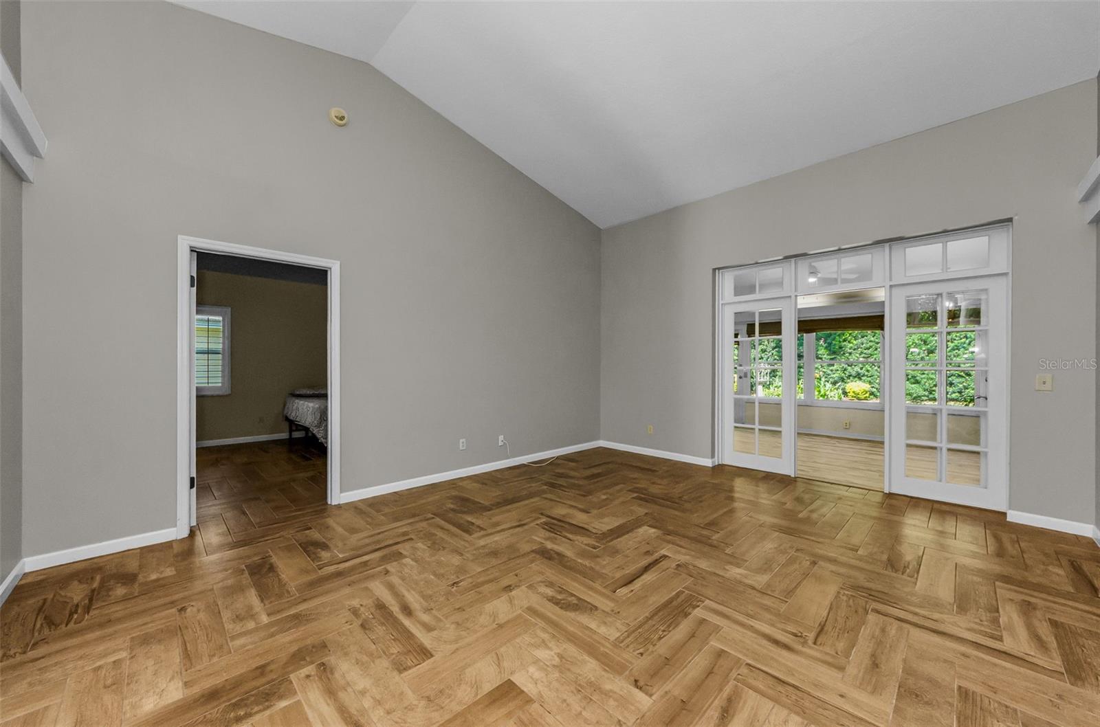 VILLAGE OF WOODLAND HILLS - Residential