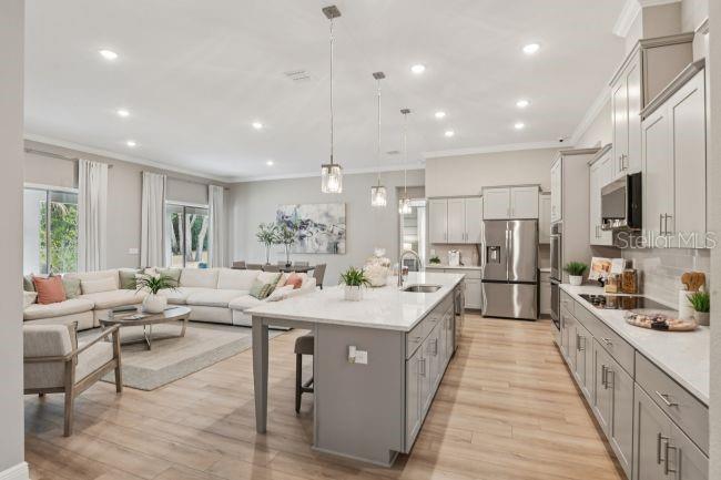 4075 MAGGIE LOOP