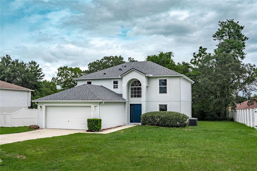 Photo of 5725 SW 116th Place Road, Ocala, FL 34476 (MLS # O6346596)