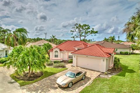 A home in PUNTA GORDA