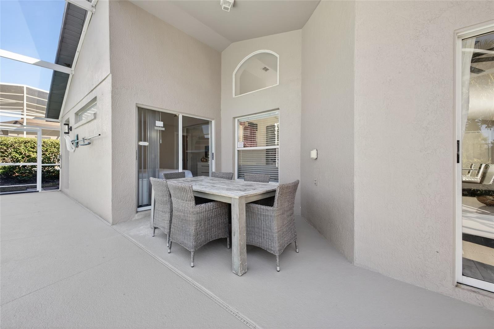 CARIBBEAN COVE - Residential